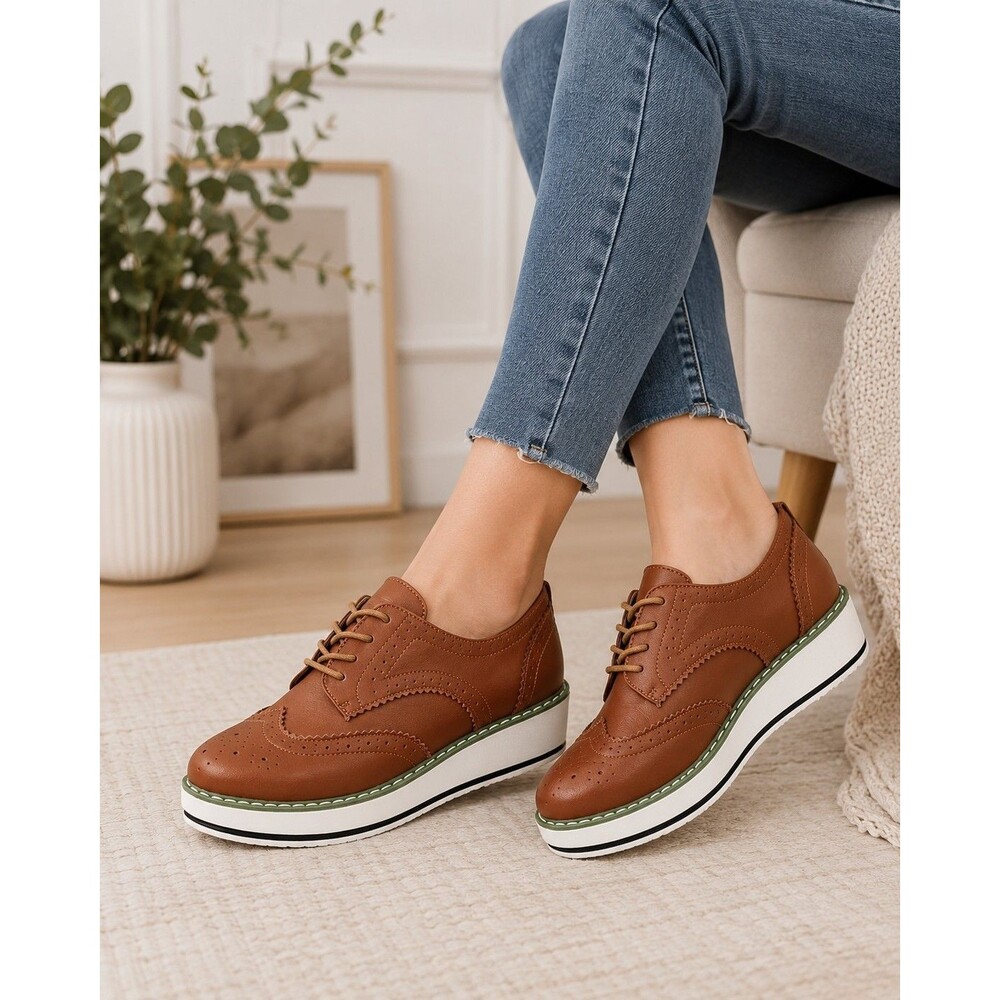 DADAWEN Women's Brown Wingtip Platform Oxford Shoes Lace-Up Brogue Casual Dress